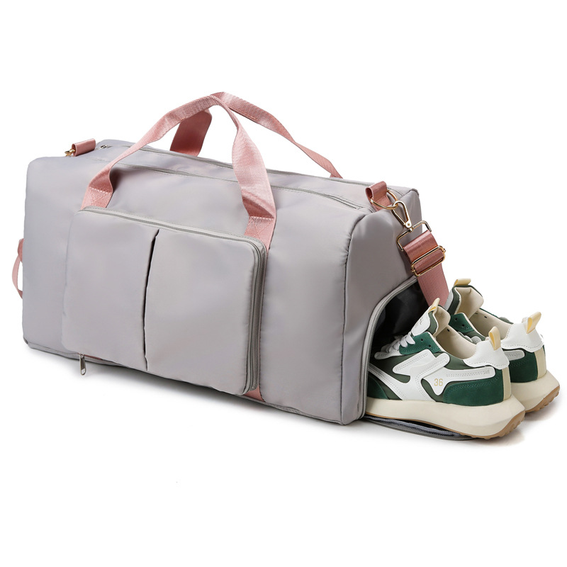 Fitness bag, independent shoe compartment, large-capacity travel bag, dry and wet separation, lightweight maternity bag, student storage luggage bag Application Scenario