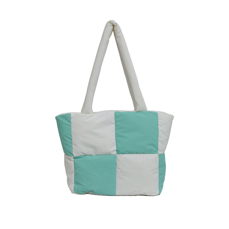 High-end textured tote bag, new fashionable cotton-padded jacket bag for women, trendy space cotton single-shoulder bag, hand-carry commuting color-blocking bag Item Picture