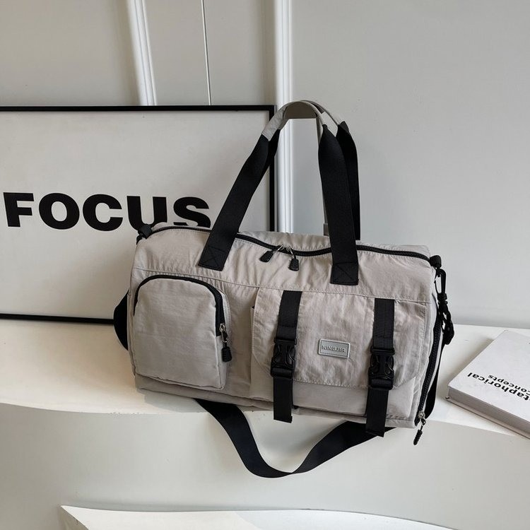Wholesale hand-held travel bags for men and women on short business trips, lightweight luggage bags, large-capacity single-shoulder crossbody trendy fitness bags full figure
