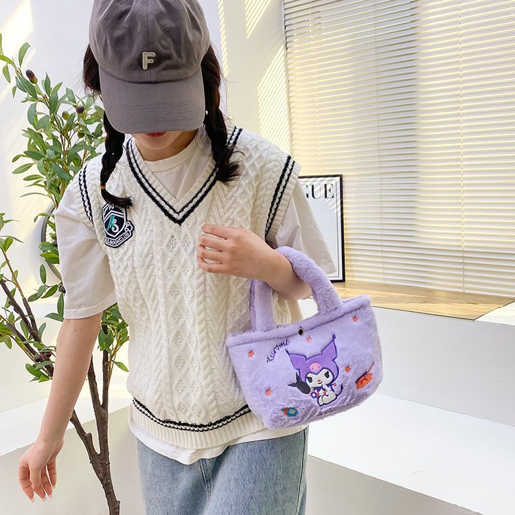 Wholesale of new colorful Sanrio handbag, Cinnamon Dog, Kuromi and Melody plush toy wrist bag Specification drawing