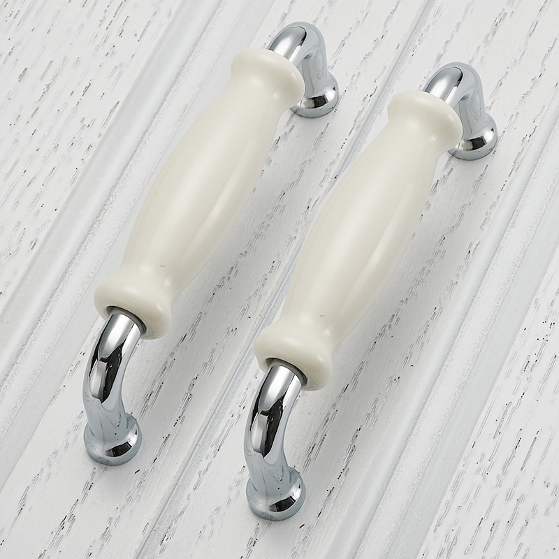 European-style milky white ceramic handles, American modern and simple cabinet door handles, country-style wardrobe small handles, Nordic furniture Item Picture
