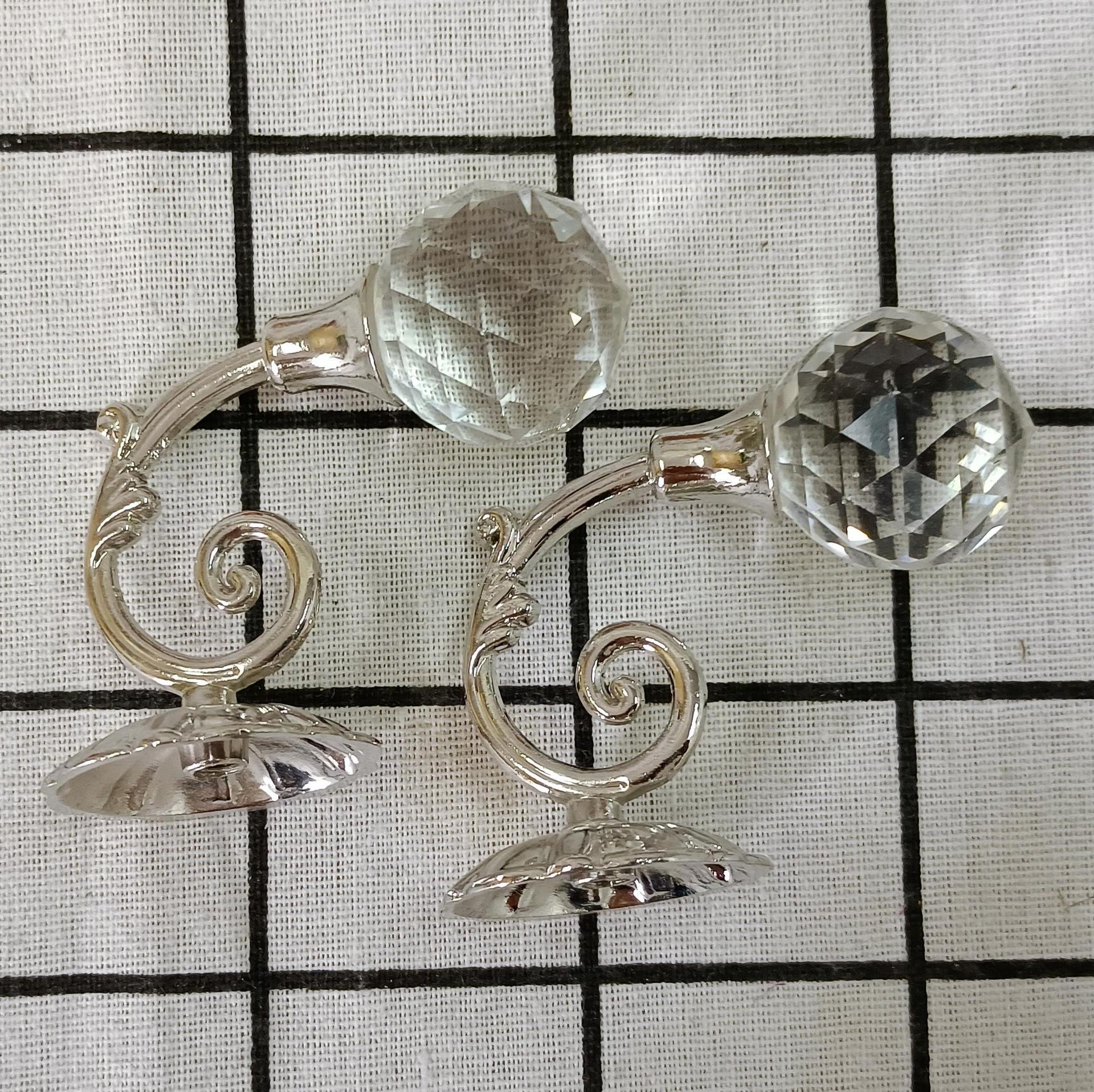 Cross-border fashion curtain hooks, door and window hooks, European alloy crystal hooks, coat and hat hooks, bath curtain hooks, factory direct sales Specification drawing