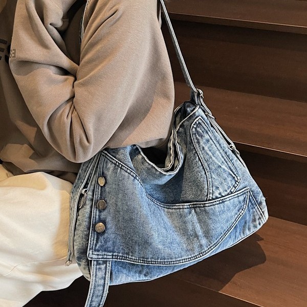 Fashionable retro denim large-capacity bag for women, new Spring/Summer 2025 commuter crossbody single-shoulder tote bag Specification drawing