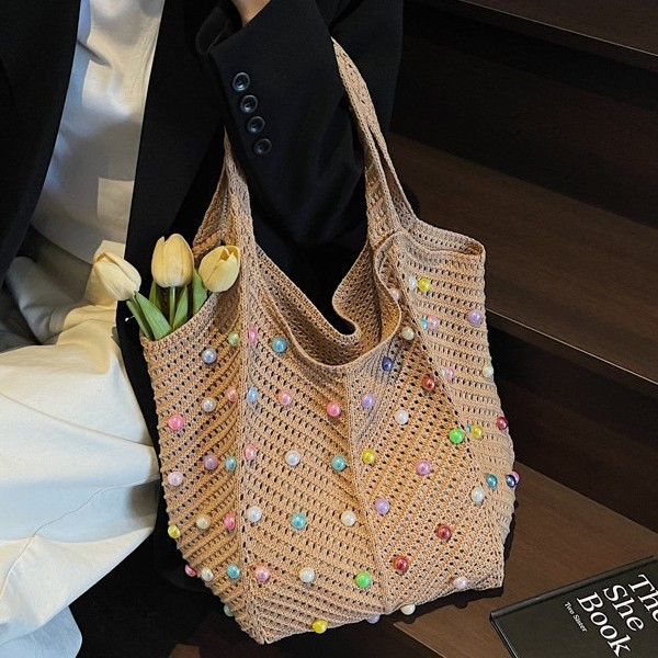 Knitted hollowed-out, colorful and fashionable, fresh and casual single-shoulder bag for women, 2025 new style, fashionable and trendy, underarm details Picture