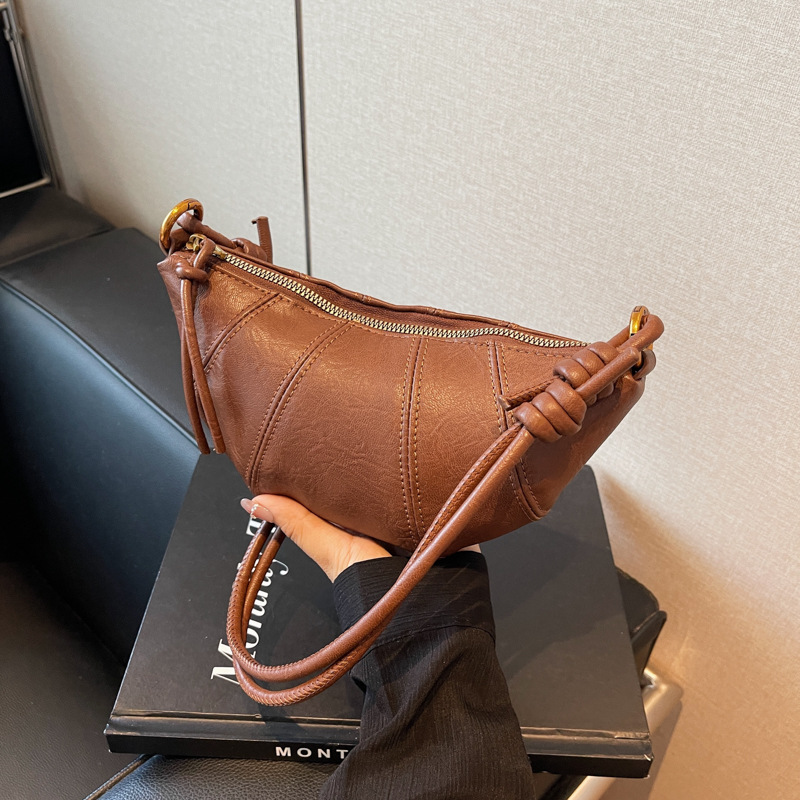 Retro casual Dumpling Bag for Women 2024 New trendy and versatile single-shoulder bag. Niche design fashionable and versatile single-shoulder bag Specification drawing