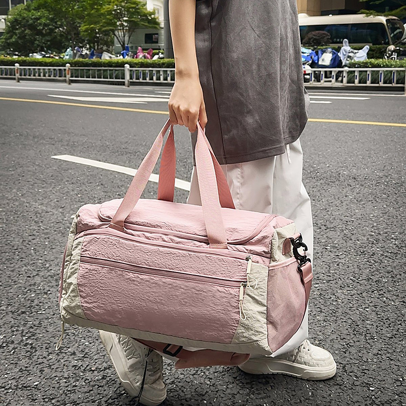 New cross-border short-distance business travel bags, large-capacity travel shoes, luggage compartments, hand-held fitness bags, sports backpacks full figure