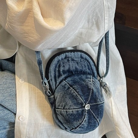 High appearance level small bag, ins style fashionable hat bag, travel and outing crossbody bag, personalized portable single mini shoulder bag details Picture