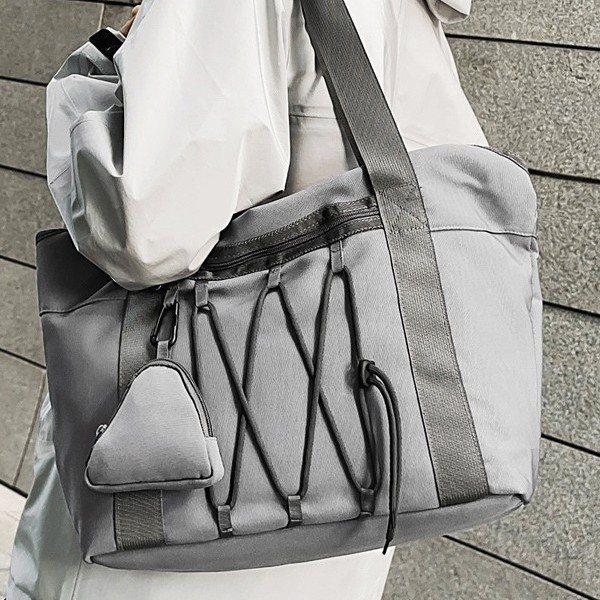 Women's short-distance hand-held large-capacity travel bag, casual and fashionable sports and fitness bag, commuting design tote bag Specification drawing