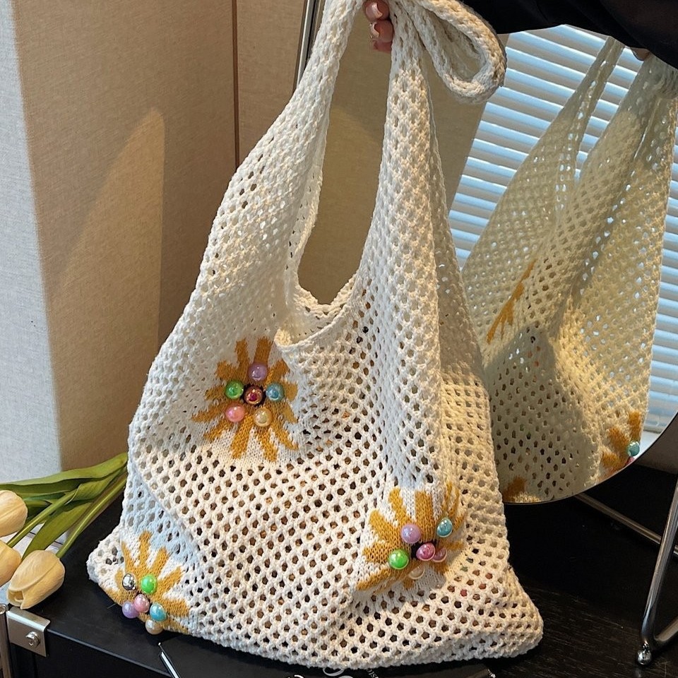 Spring flower woven bag for Women, 2025 New style, popular and versatile straw woven bag, large capacity, laid-back style single-shoulder bag details Picture