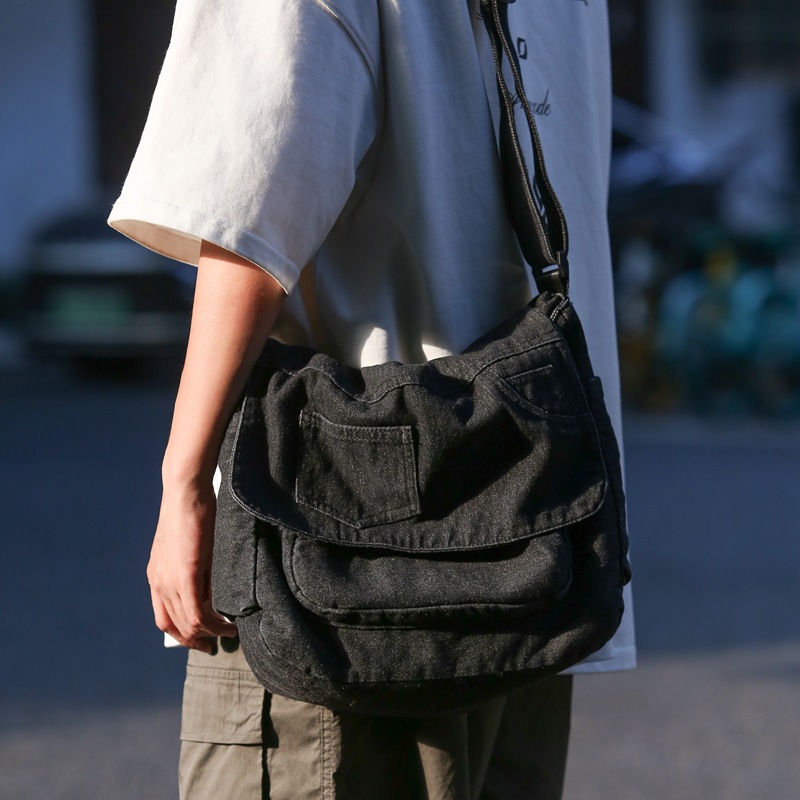 Japanese-style denim single-shoulder bag for women, ins casual women's bag, large-capacity crossbody bag, art college student class bag for women details Picture