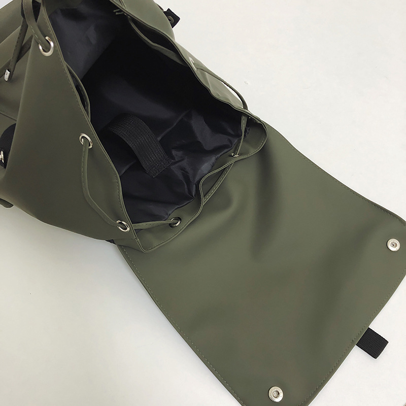 Japanese Instagram-style workwear backpack, high appearance level for college students, large-capacity backpack, lightweight and simple couple backpack Application Scenario