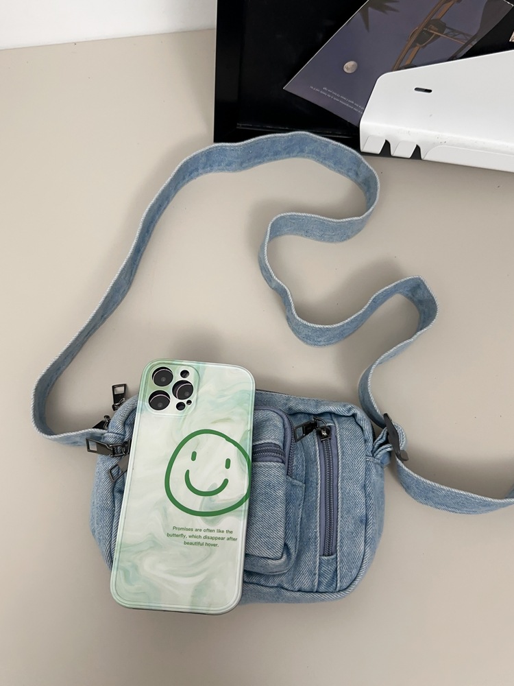 Artistic style casual small bag for women, ins denim single-shoulder bag, Korean mini phone bag, retro Japanese crossbody bag Application Scenario