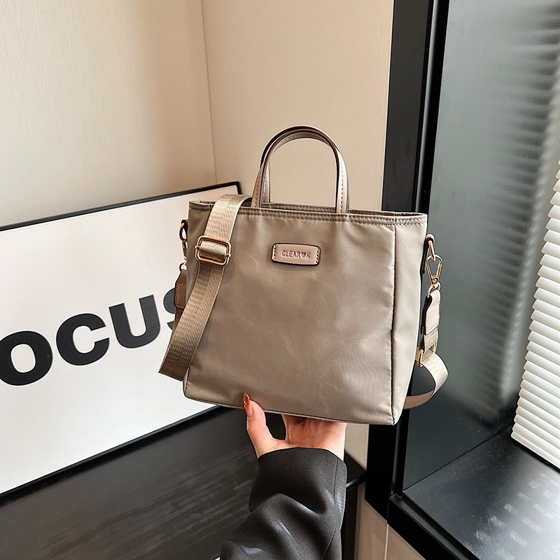 Women's bag 2024 new style handbag, nylon bag, shoulder bag, large capacity crossbody bag, ladies' bag, crossbody bag, small square bag details Picture