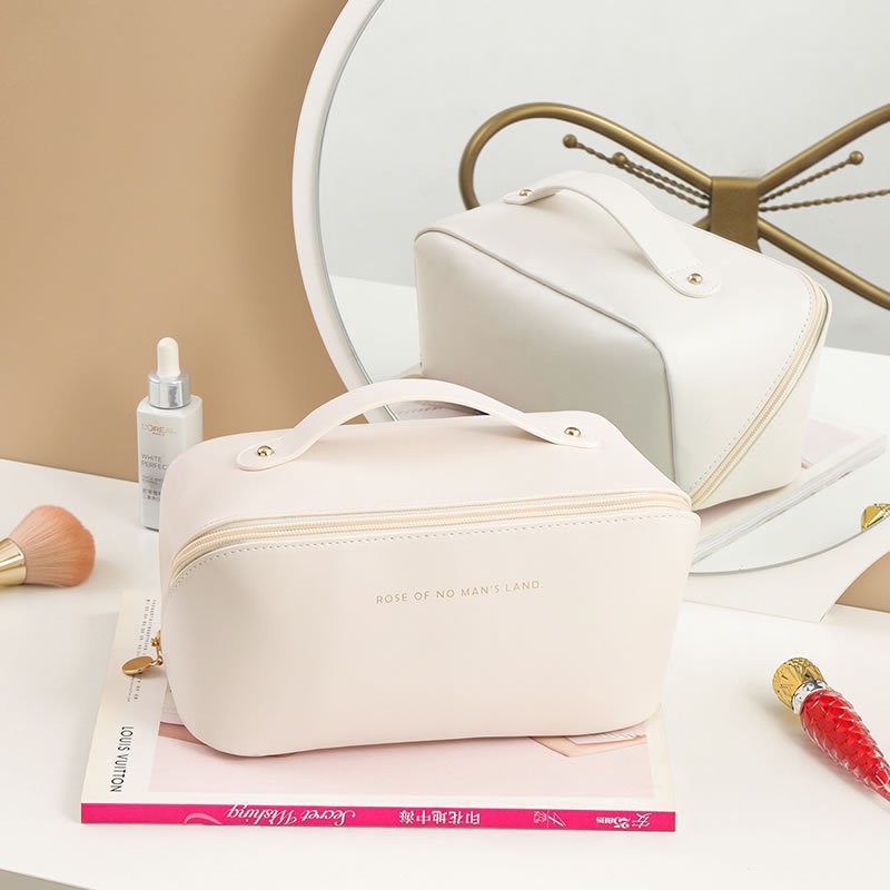 A popular female bestseller, a large-capacity portable PU pillow makeup bag, a classic travel cosmetics toiletry bag, and a storage bag Specification drawing