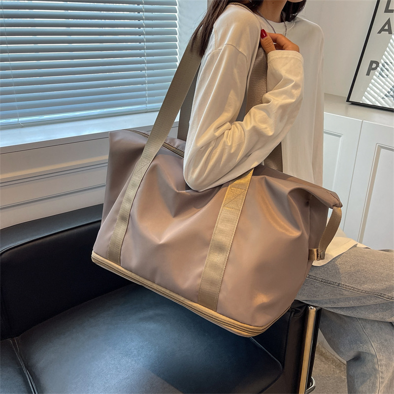 New travel bags, hand-carry, casual outdoor travel, short business trip luggage bags, yoga bags, dry and wet separation fitness bags details Picture