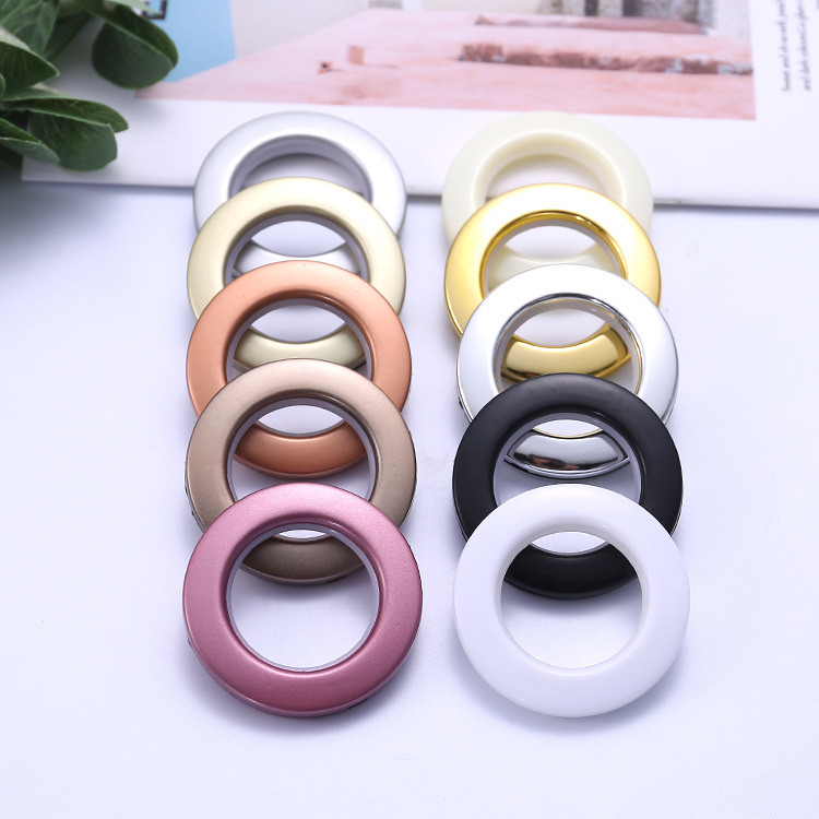 Foreign trade direct supply creative curtain rings, perforated curtain buckles, Roman rings, multi-color curtain accessories, Roman rings details Picture