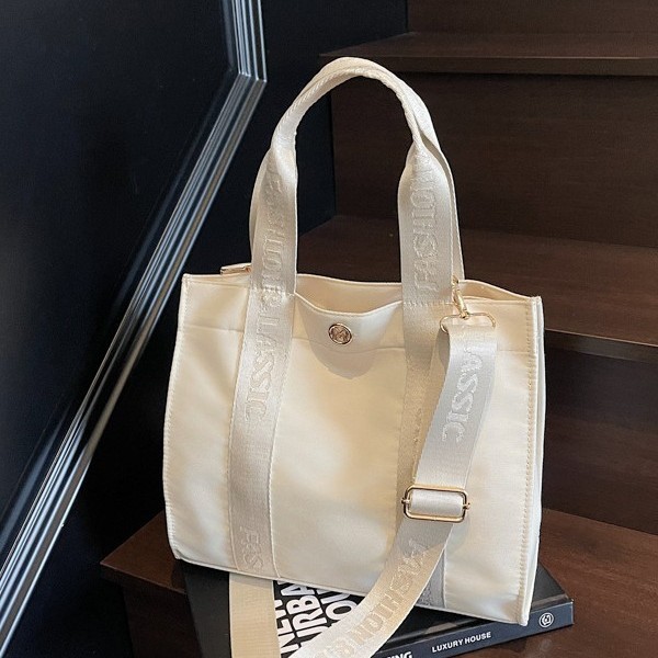 Casual large-capacity tote bag 2025 Spring New Style fashionable, simple and versatile handbag, women's nylon crossbody bag Specification drawing