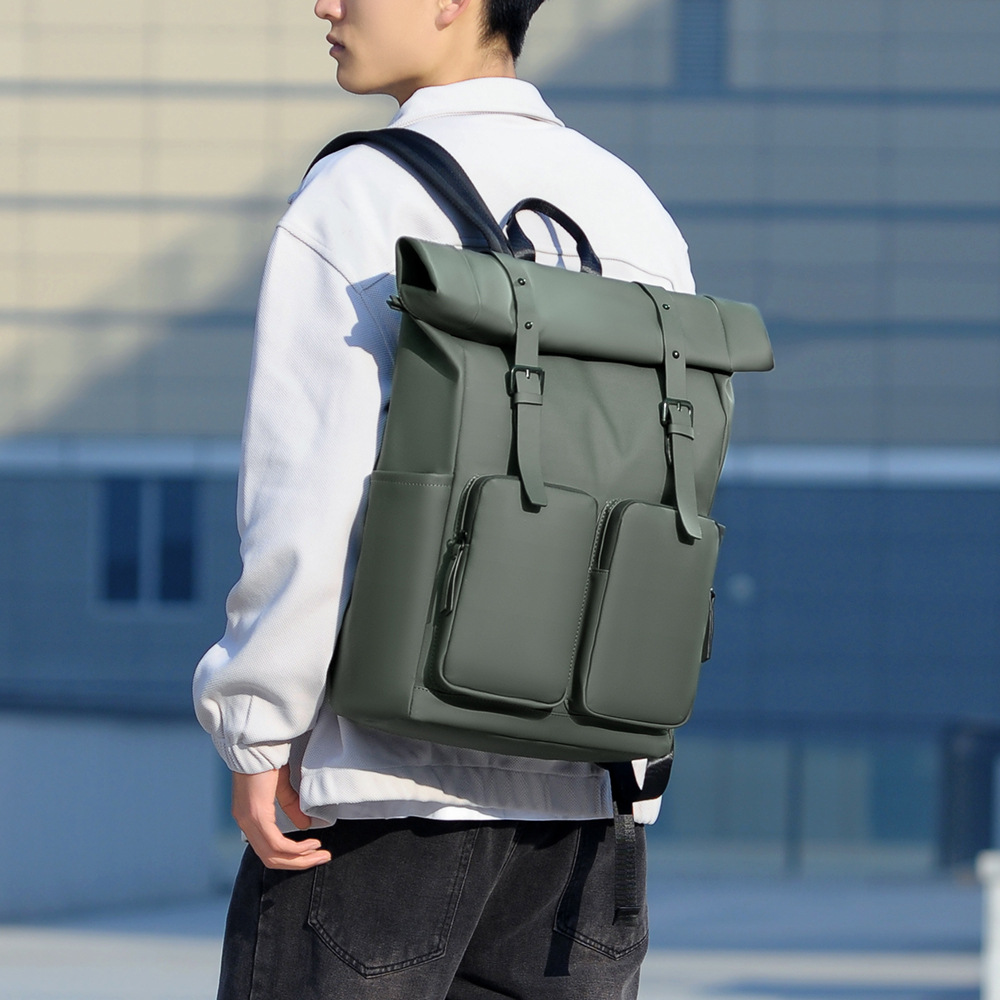 A versatile Japanese backpack for men, a fashionable and trendy college student bag, a casual travel computer bag Specification drawing