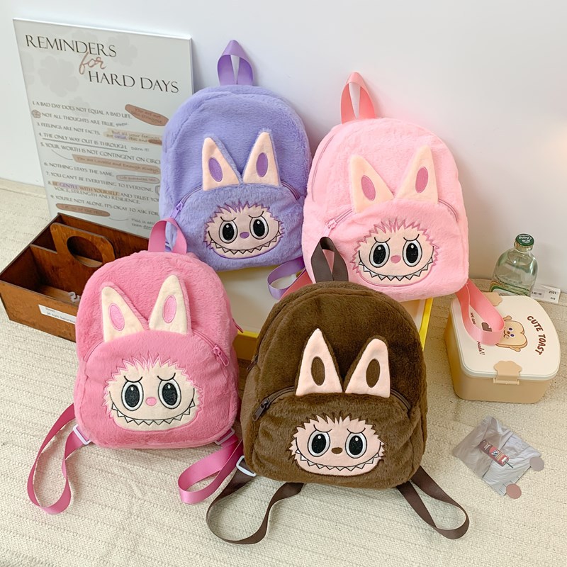 New plush cartoon cute children's backpack, Japanese-style lightweight travel small backpack, casual and versatile plush schoolbag full figure