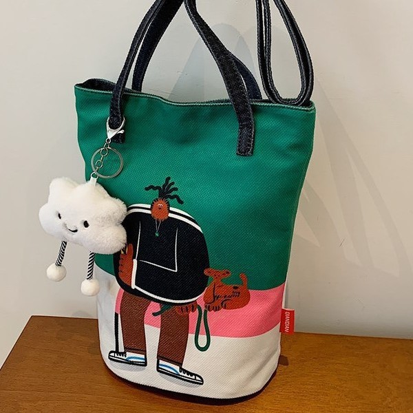 Crossbody bag, double washed multi-layer shoulder bag, casual bento bag, fashionable and artistic single-shoulder bag, Korean cartoon single-shoulder bag Application Scenario