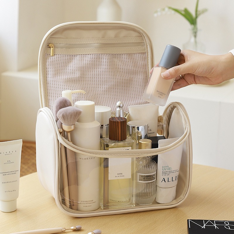 pu hand-held makeup bag, large-capacity portable cosmetics storage bag, multi-functional waterproof toiletry bag, high appearance level curved bag Application Scenario