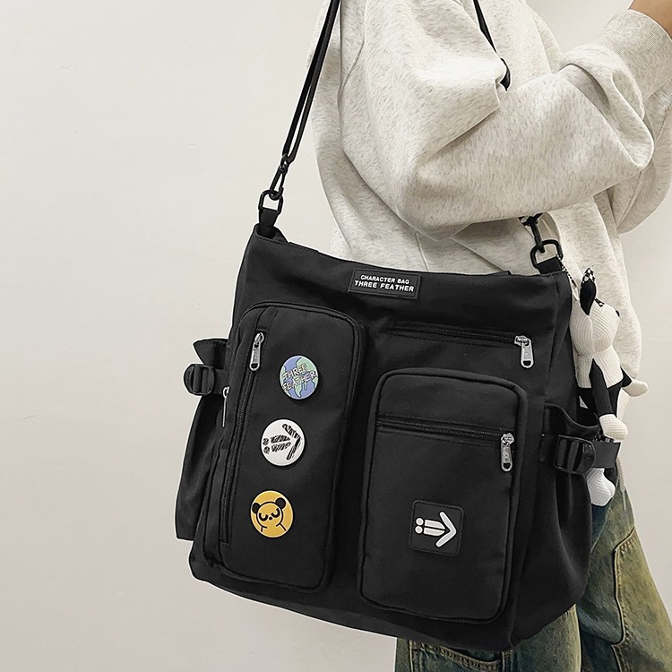 Korean-style workwear casual handbag, student tutorial book bag, large-capacity unisex trendy single-shoulder crossbody bag details Picture