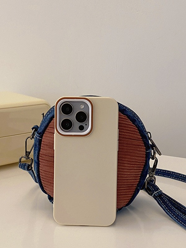 Crossbody bag for women, 2024 new style small round bag, stylish color-blocking single-shoulder bag, spring and summer Korean-style casual coin purse for women Application Scenario