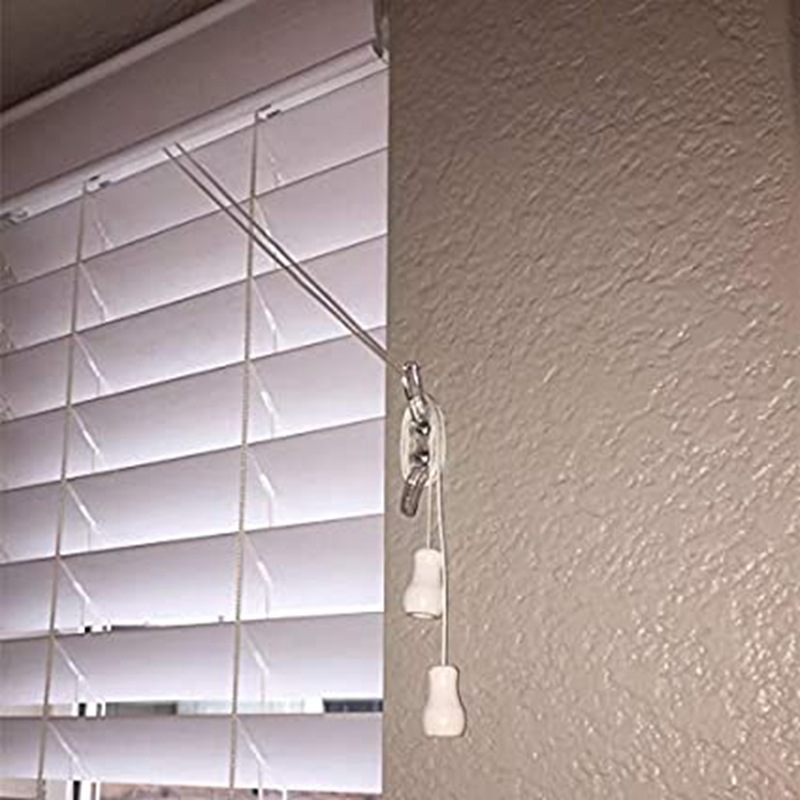 Cross-border wholesale of 4 sets of roller blinds, curtain double-hole rope winder, rope pulling double-hole fixed hook with screw set Application Scenario