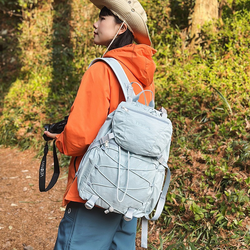 New outdoor hiking bag with drawstring, large-capacity travel backpack, nylon lightweight camping hiking sports backpack details Picture