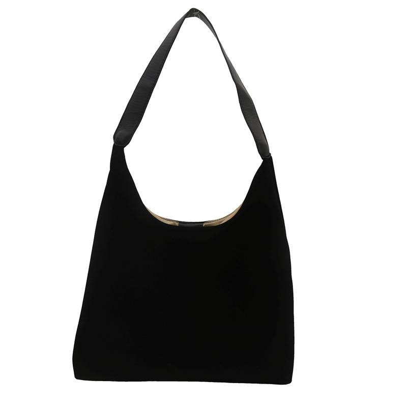 A casual matte retro single-shoulder bag for the 2024 autumn/winter season, a large-capacity retro parent-child commuting underarm tote bag Item Picture