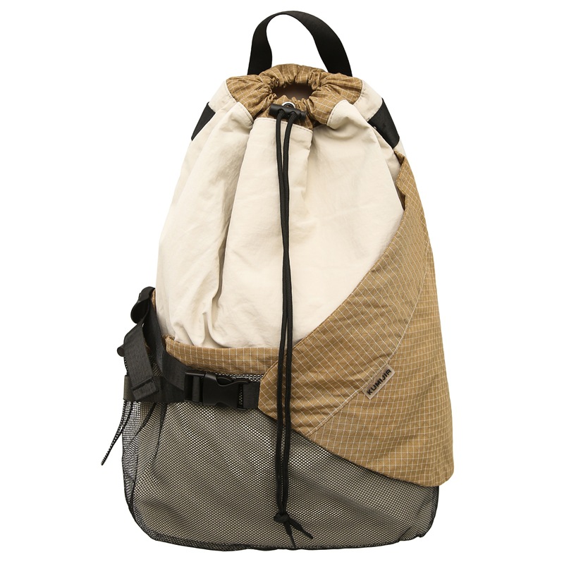 Trendy, lightweight outdoor bag, color-blocking, clipped travel bag, large-capacity, niche design travel bag, student backpack Item Picture