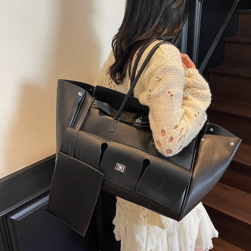 2025 New cross-border niche retro handbag, women's daily tote bag, large-capacity single-shoulder bag, commuter mother-and-child bag details Picture