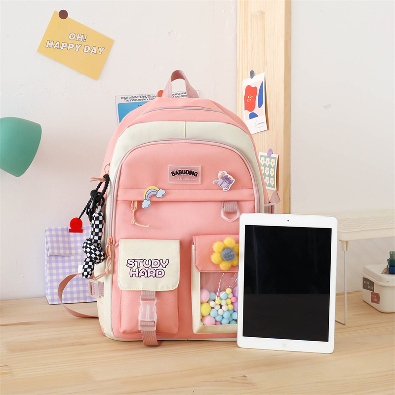 Wholesale of new Korean-style backpacks for junior and senior high school students, large-capacity five-piece sets, and casual backpacks Application Scenario
