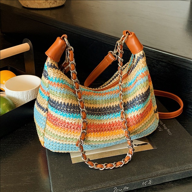 2025 Summer Seaside vacation beach woven bag for women's casual wear, large capacity, fashionable color contrast, versatile single-shoulder crossbody bag full figure