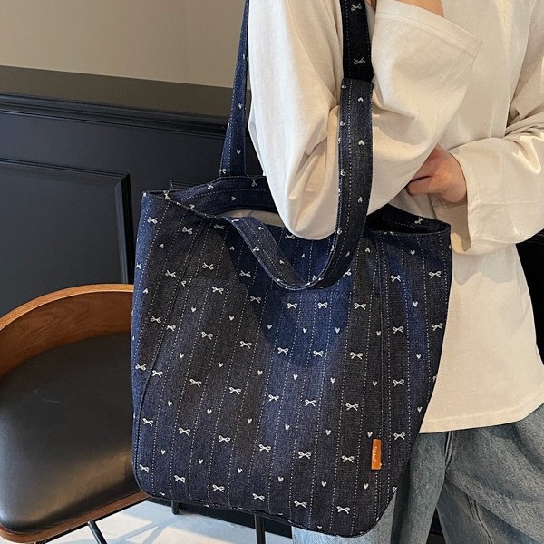 Fresh embroidered bow tote bag, fashionable girl's hand-held vest bag, large-capacity shopping bag, denim single-shoulder bag details Picture
