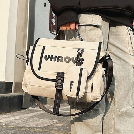 Large-capacity crossbody bag for men and women, Korean style Instagram workwear, student Hong Kong-style street style schoolbag, Japanese style Harajuku travel crossbody bag Specification drawing