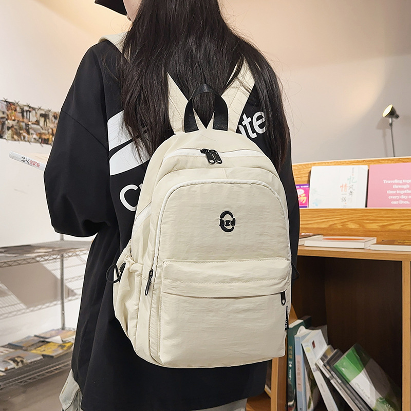 2024 New Men's large-capacity outdoor sports travel backpack, lightweight schoolbag for junior high school, senior high school and college students, women full figure