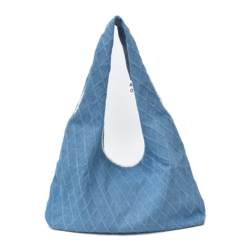Bag Girl 2025 Spring New Trendy denim diamond-patterned single-shoulder tote bag, simple and large-capacity commuter bag, underarm bag Item Picture