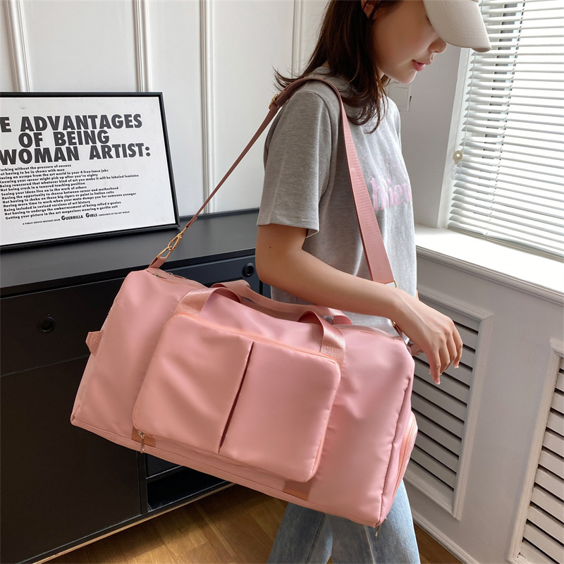 Fitness bag, independent shoe compartment, large-capacity travel bag, dry and wet separation, lightweight maternity bag, student storage luggage bag full figure