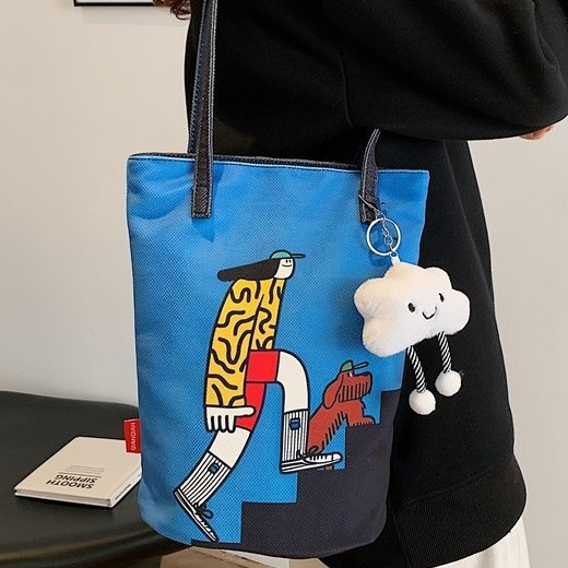 Crossbody bag, double washed multi-layer shoulder bag, casual bento bag, fashionable and artistic single-shoulder bag, Korean cartoon single-shoulder bag details Picture
