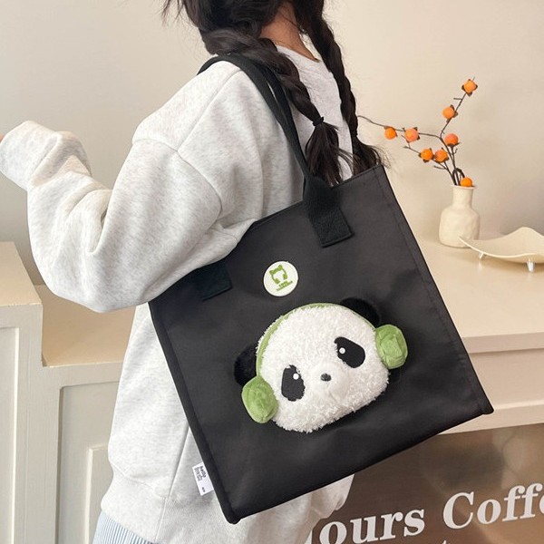 This is a cute, cartoonish, plush, simple and versatile handbag with a light and casual vibe. It's a treasure of a new single-shoulder style Application Scenario