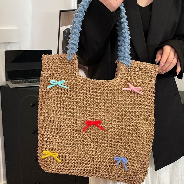 Original hand-woven bags, cute bow beach bags, fashionable and casual single-shoulder straw woven tote bags, vacation style bags full figure