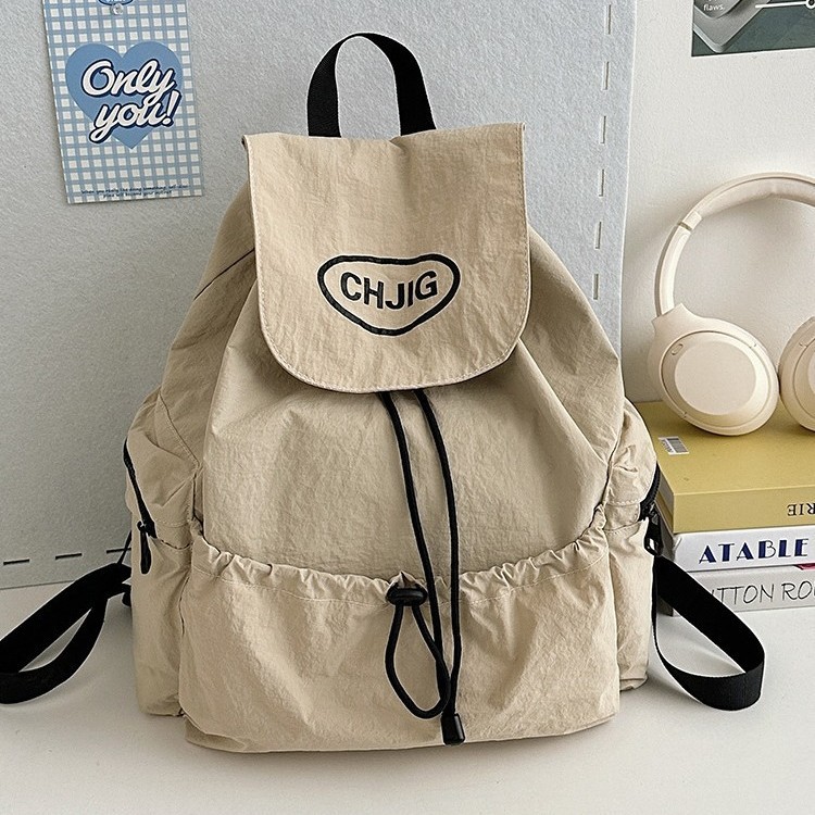 The new fashionable student backpack is versatile, suitable for commuting to school, outdoor leisure and sports bags, and unisplendour backpacks details Picture