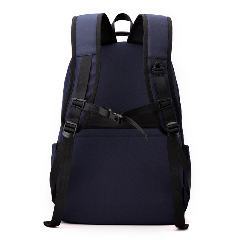Large-capacity backpacks, personalized and trendy backpacks, high appearance standards for both men and women, schoolbags for junior and senior high school students and college students, skateboard bags Specification drawing