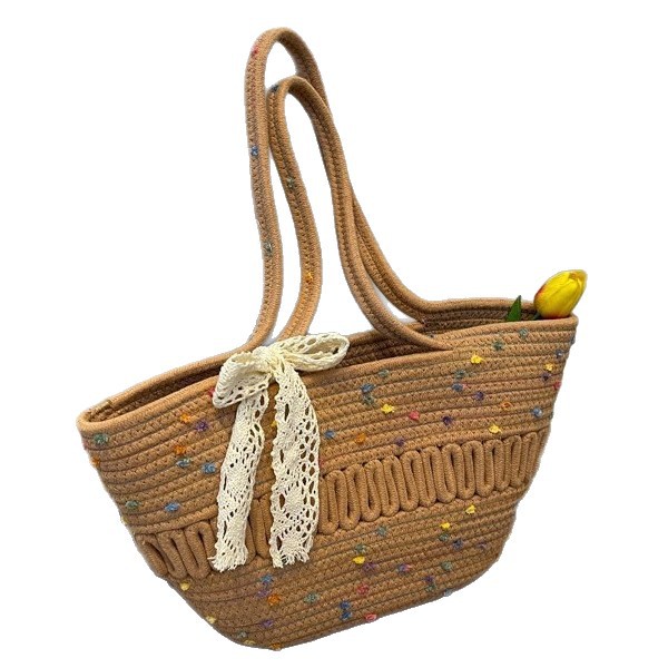 The single-shoulder bag with hollowed-out cotton thread woven bag, the new summer straw woven bag, has sparked the vacation trend. Red envelopes and vegetable baskets are available online Item Picture
