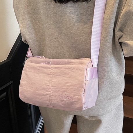 Cross-border crossbody bag, solid color storage bag, ultra-light fabric bag, water-resistant walking bag, simple small square bag, high appearance level crossbody bag full figure