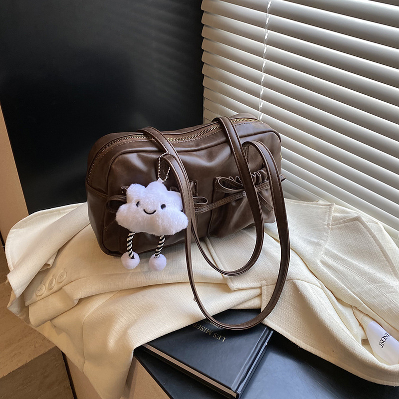 A stylish and large-capacity commuter bag for women, a new 2024 trendy single-shoulder bag for college students' classes, and a high-end textured tote bag Specification drawing