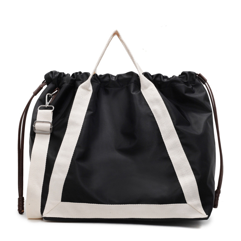Cross-border 2025 New crossbody bag, large-capacity sports and commuting versatile single-shoulder bag, fashionable drawstring hand-held women's bag Item Picture
