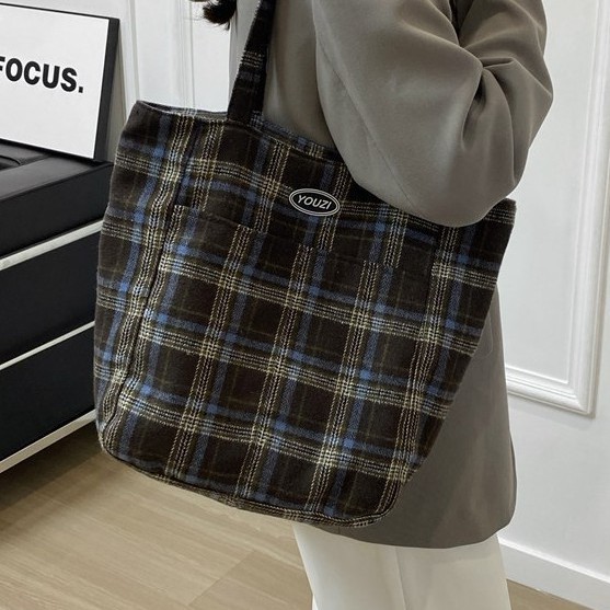 New autumn and winter woolen checkered large-capacity women's bag, 2024 new single-shoulder bag, trendy Korean-style tote bag Specification drawing