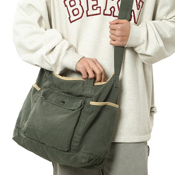 Large-capacity simple solid-color canvas bag for women, artistic and laid-back style, versatile tote bag, class bag, casual crossbody bag for men Specification drawing